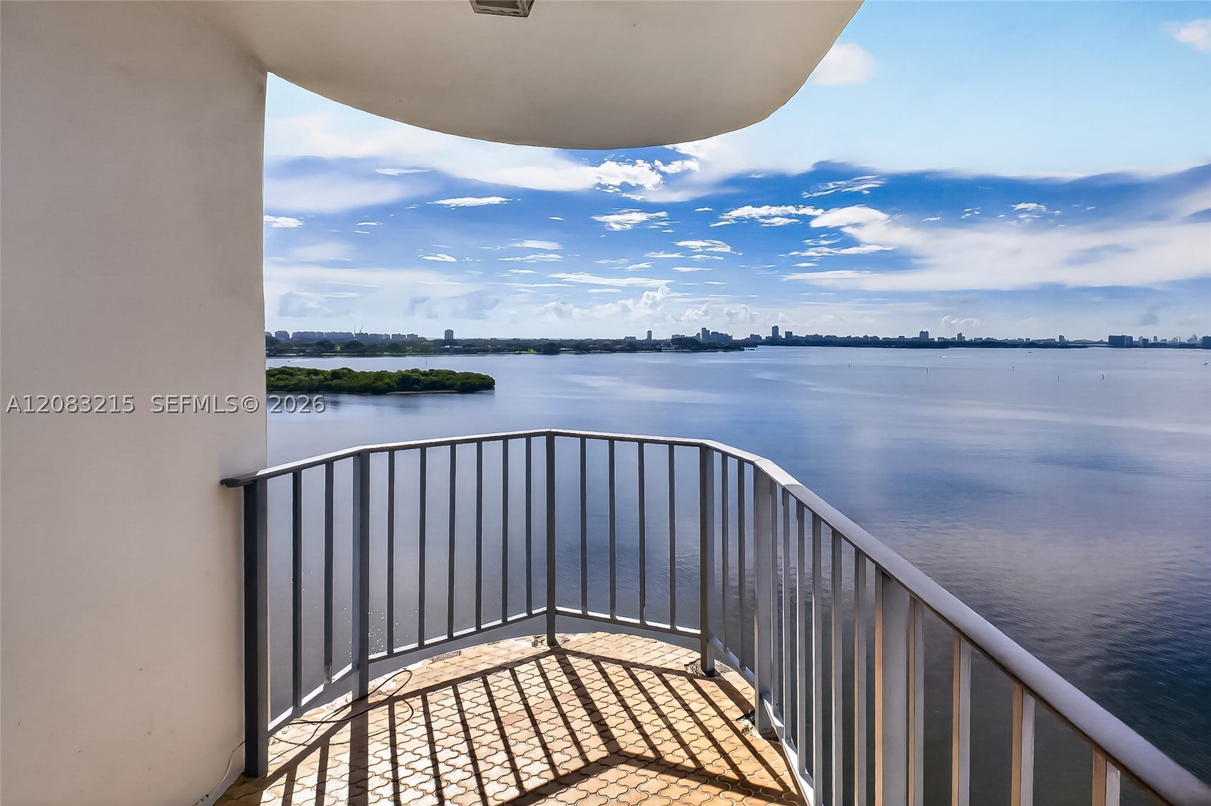11930 N Bayshore Dr #1405, North Miami FL 33181