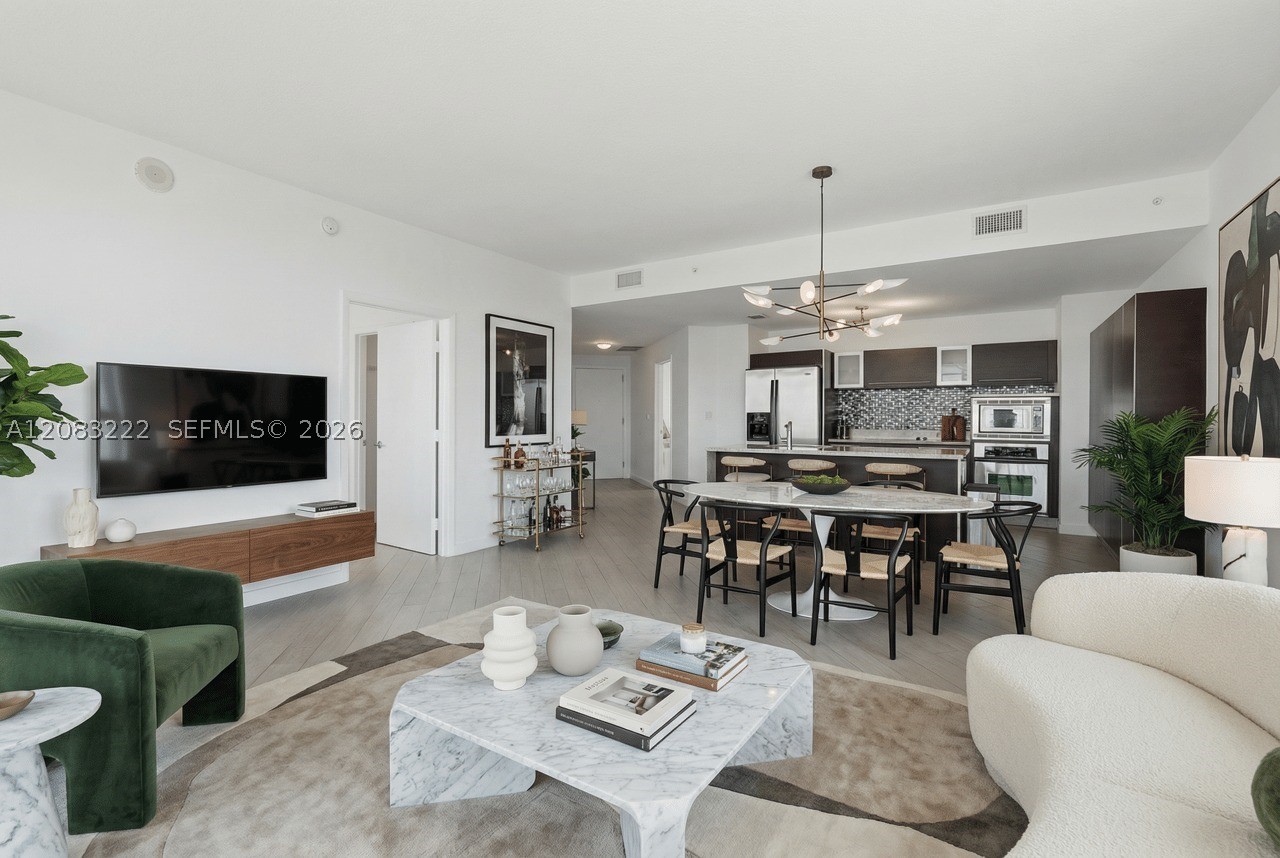1900 N Bayshore Dr #1518, Miami FL 33132