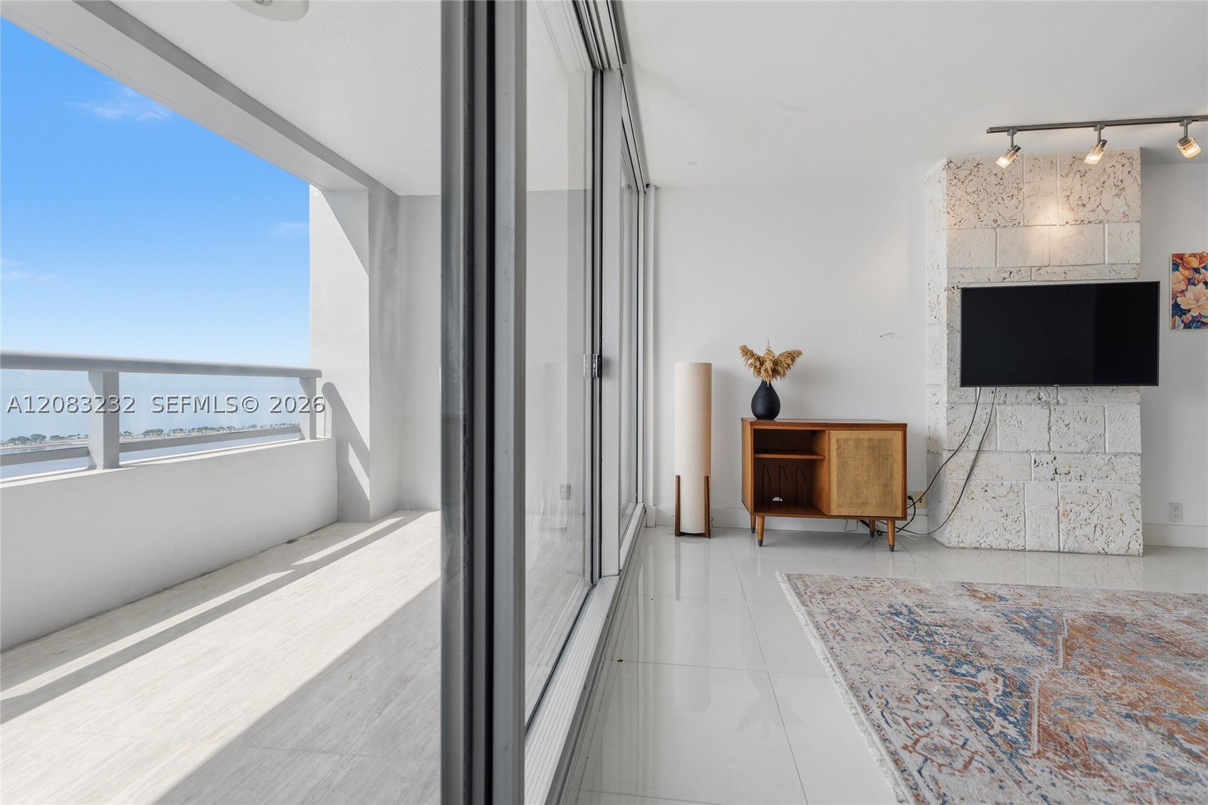 1541 Brickell Ave #B3403, Miami FL 33129