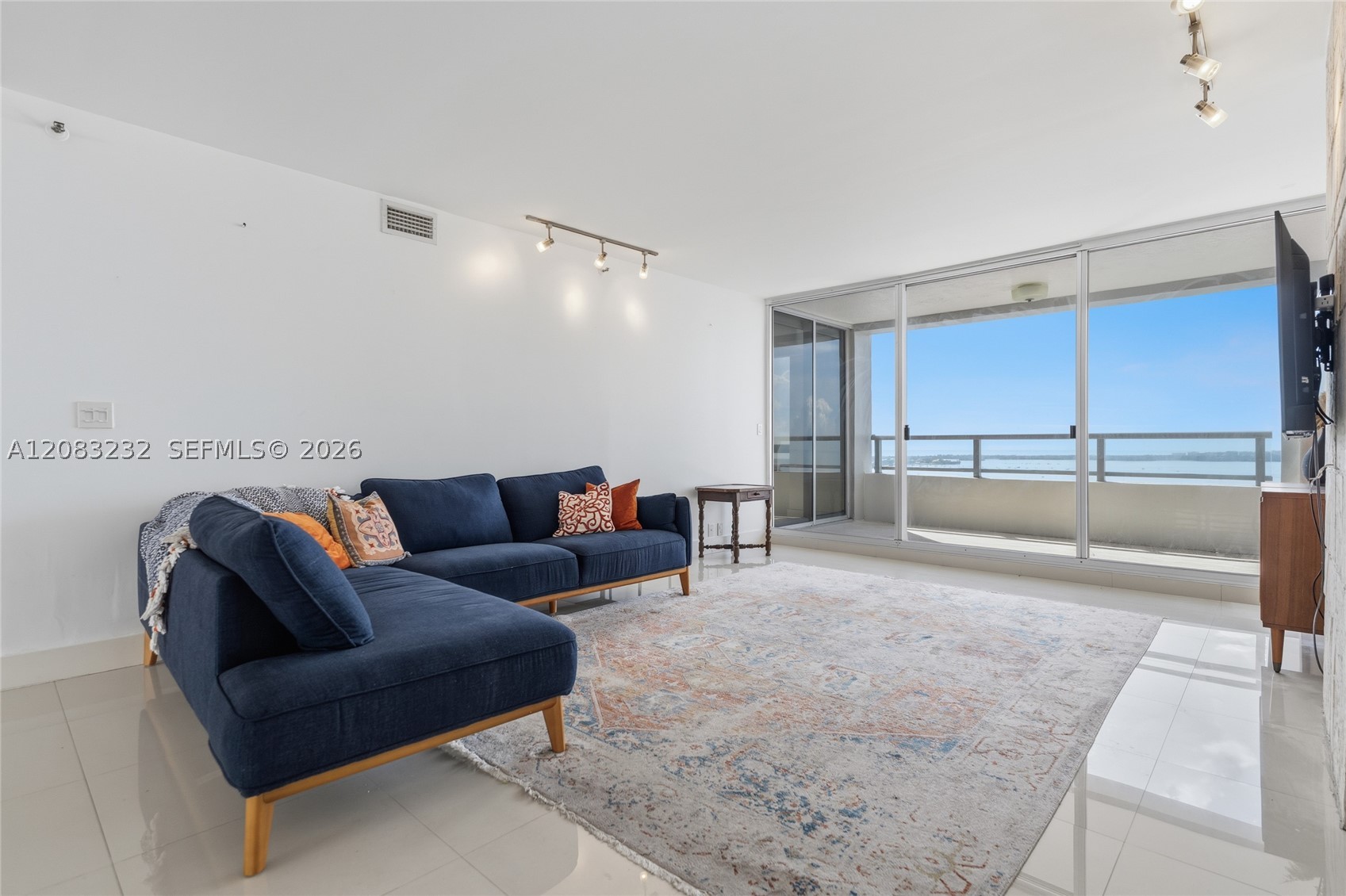 1541 Brickell Ave #B3403, Miami FL 33129