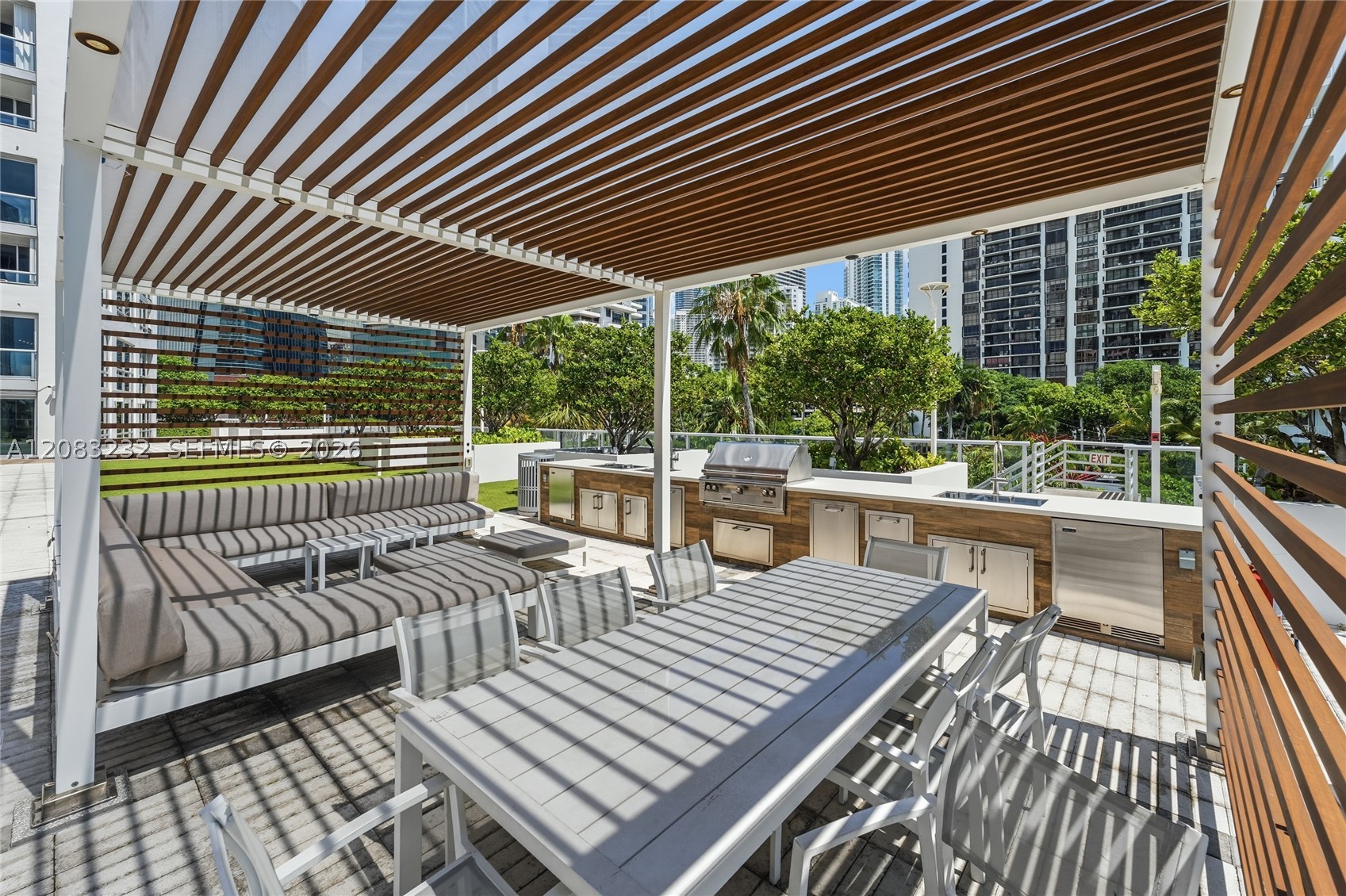 1541 Brickell Ave #B3403, Miami FL 33129