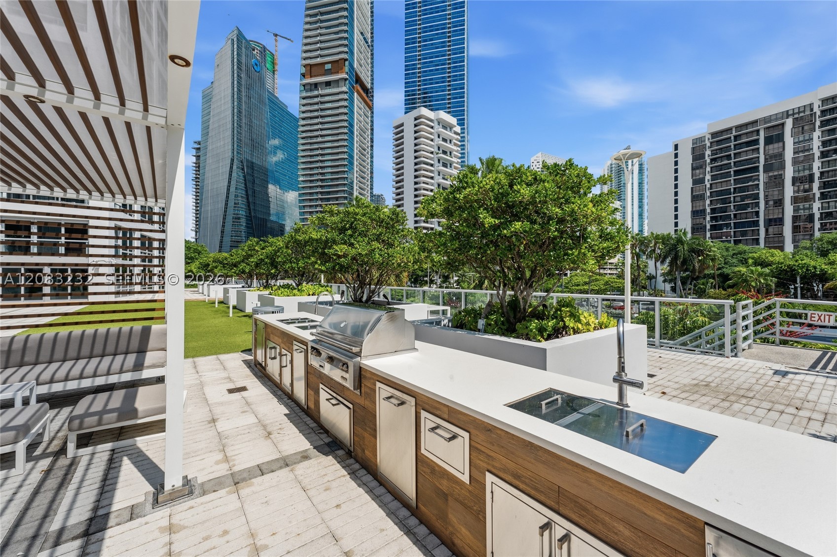 1541 Brickell Ave #B3403, Miami FL 33129