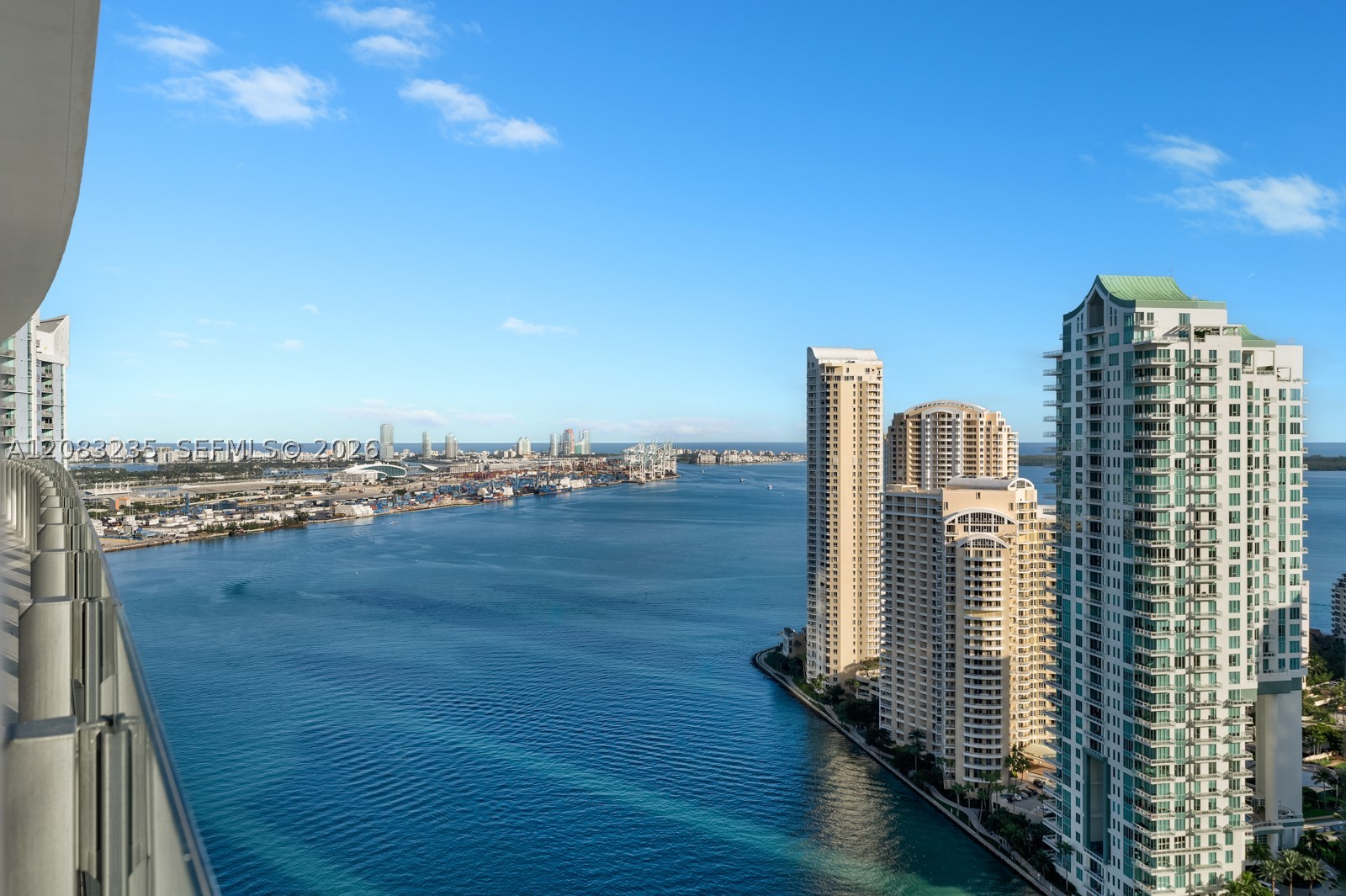 300 BISCAYNE BOULEVARD WAY #3302E, Miami FL 33131