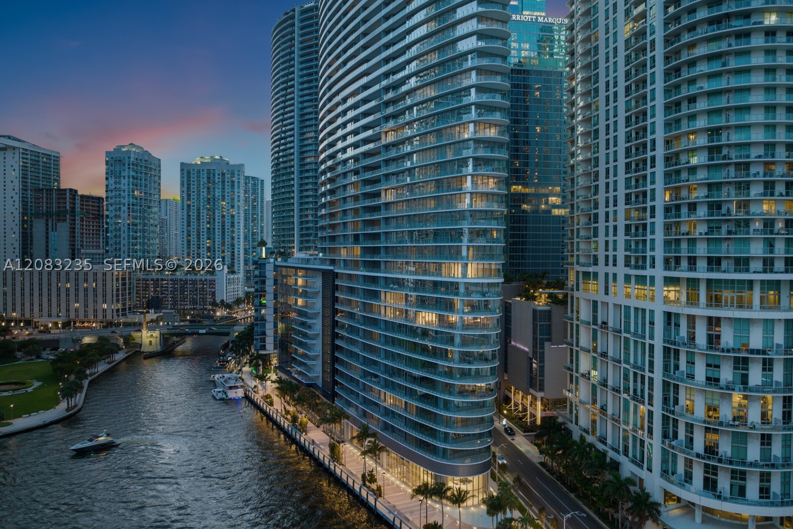 300 BISCAYNE BOULEVARD WAY #3302E, Miami FL 33131