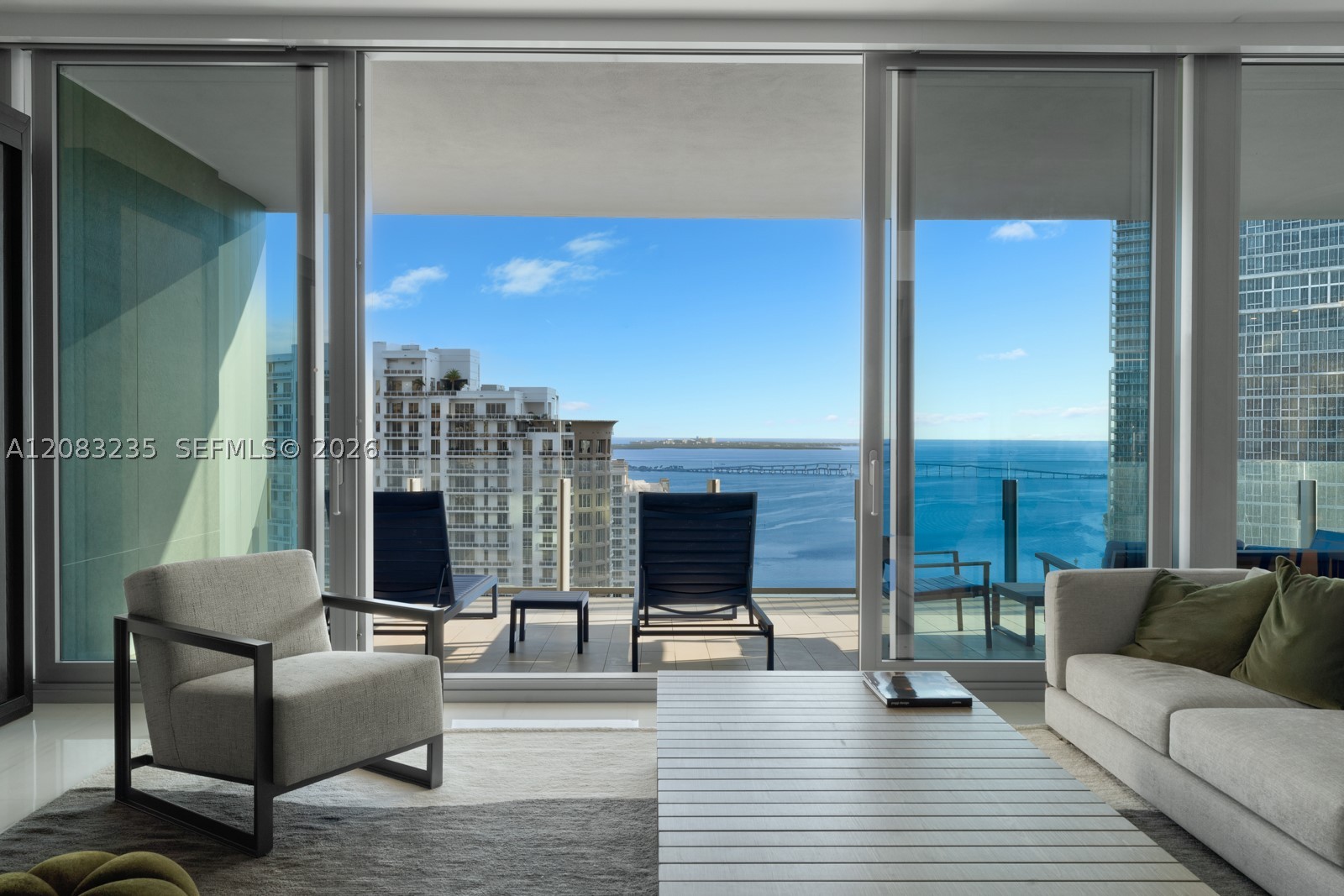 300 BISCAYNE BOULEVARD WAY #3302E, Miami FL 33131