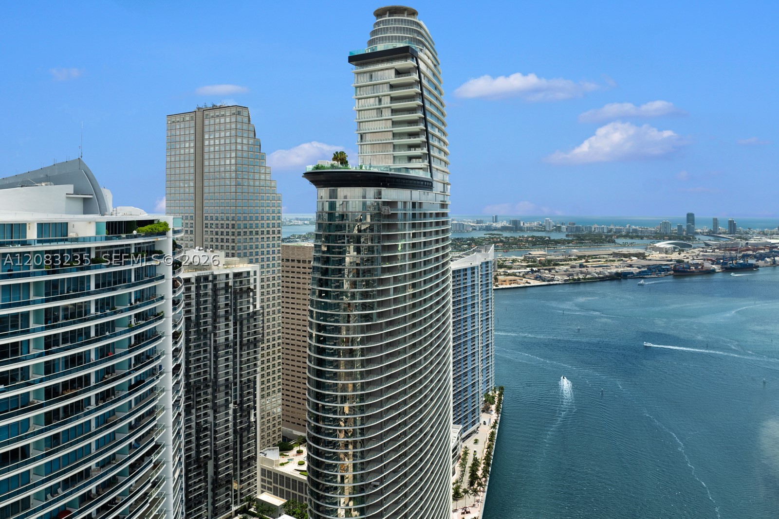 300 BISCAYNE BOULEVARD WAY #3302E, Miami FL 33131