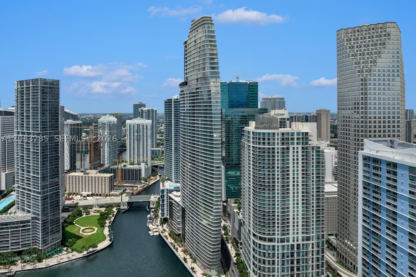 300 BISCAYNE BOULEVARD WAY #3302E, Miami FL 33131