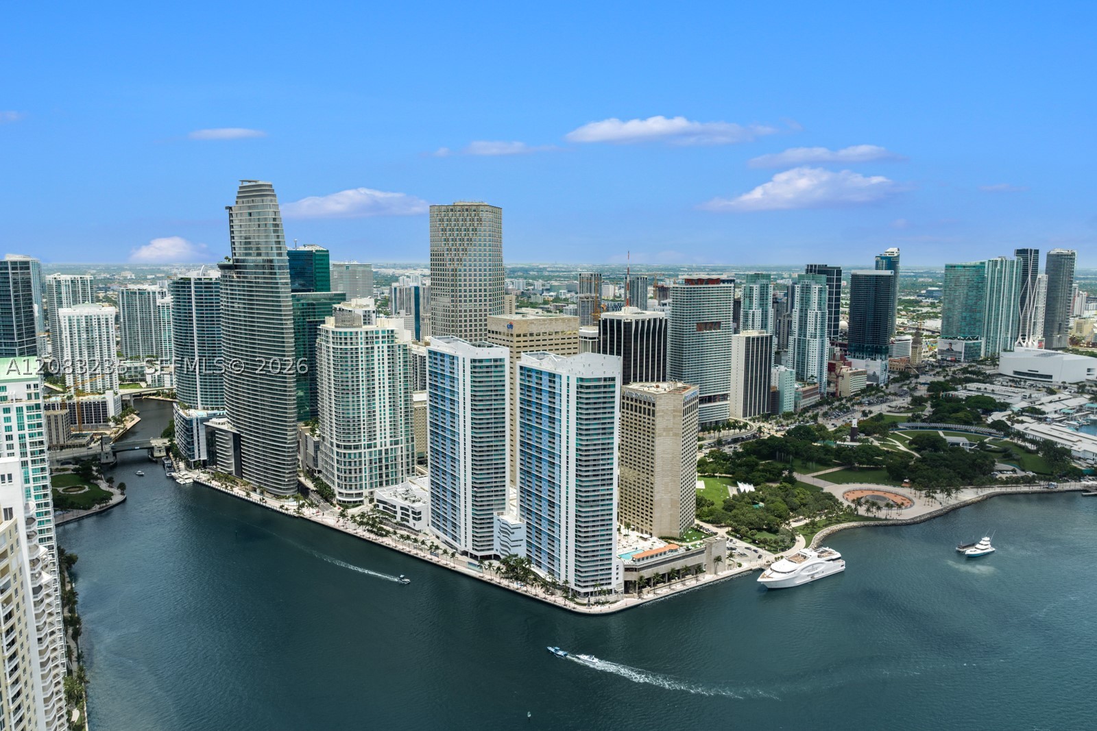 300 BISCAYNE BOULEVARD WAY #3302E, Miami FL 33131
