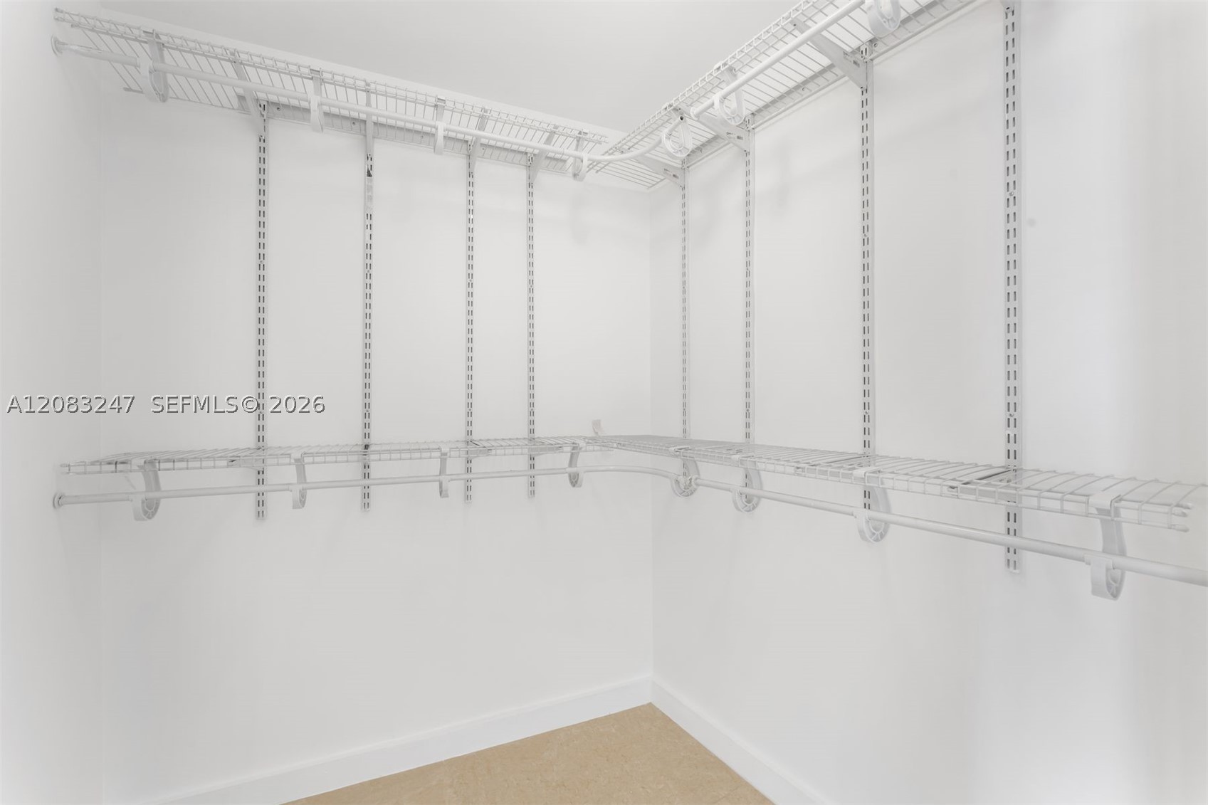 495 Brickell Ave #1811, Miami FL 33131