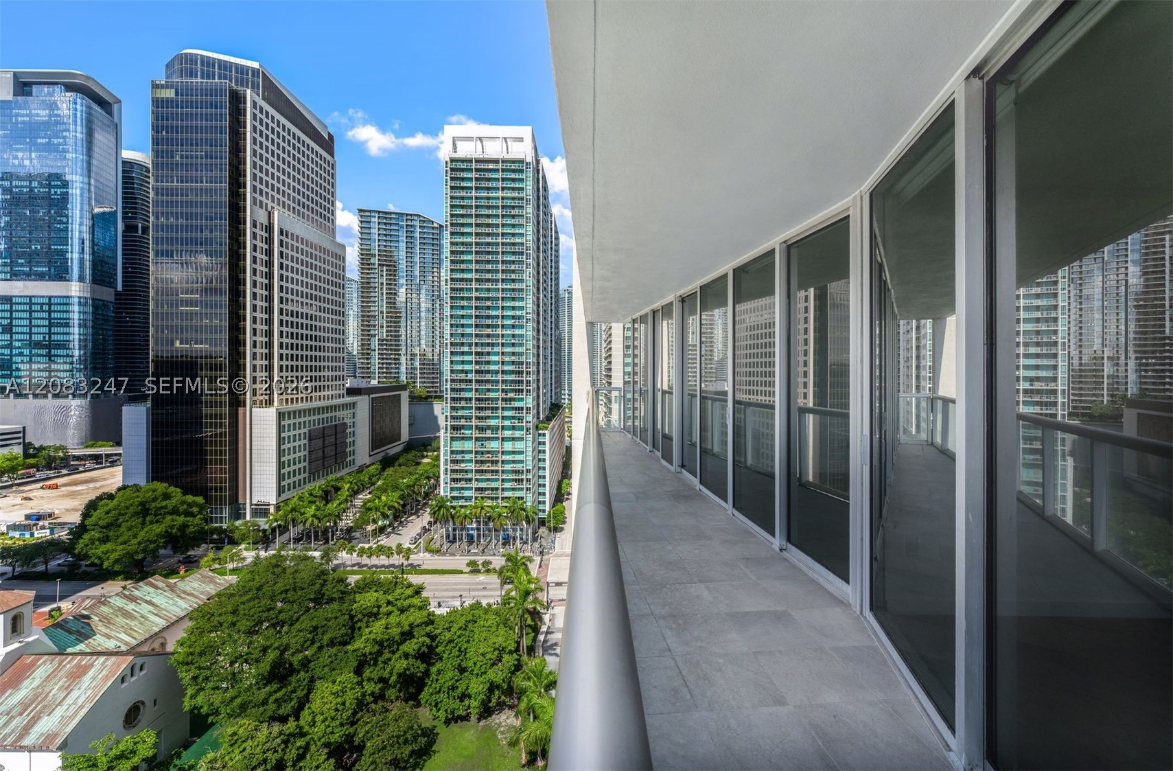 495 Brickell Ave #1811, Miami FL 33131