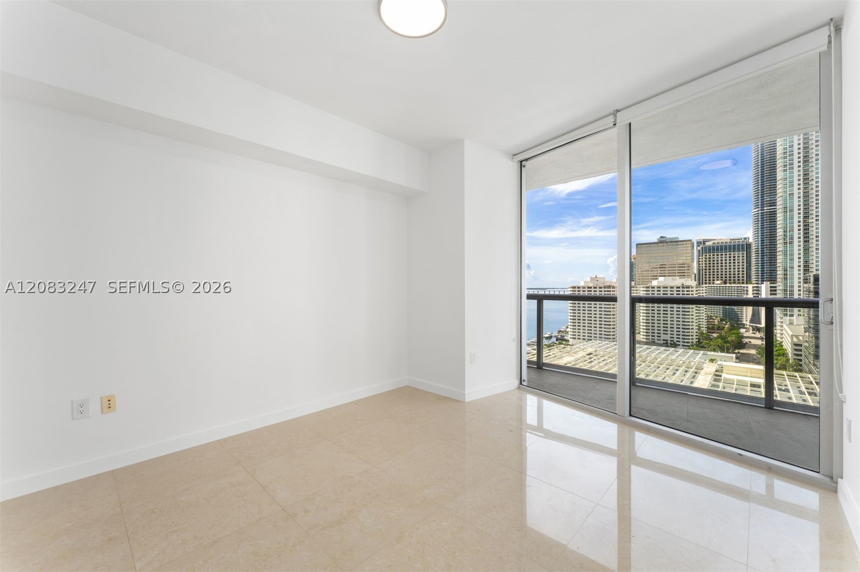 495 Brickell Ave #1811, Miami FL 33131