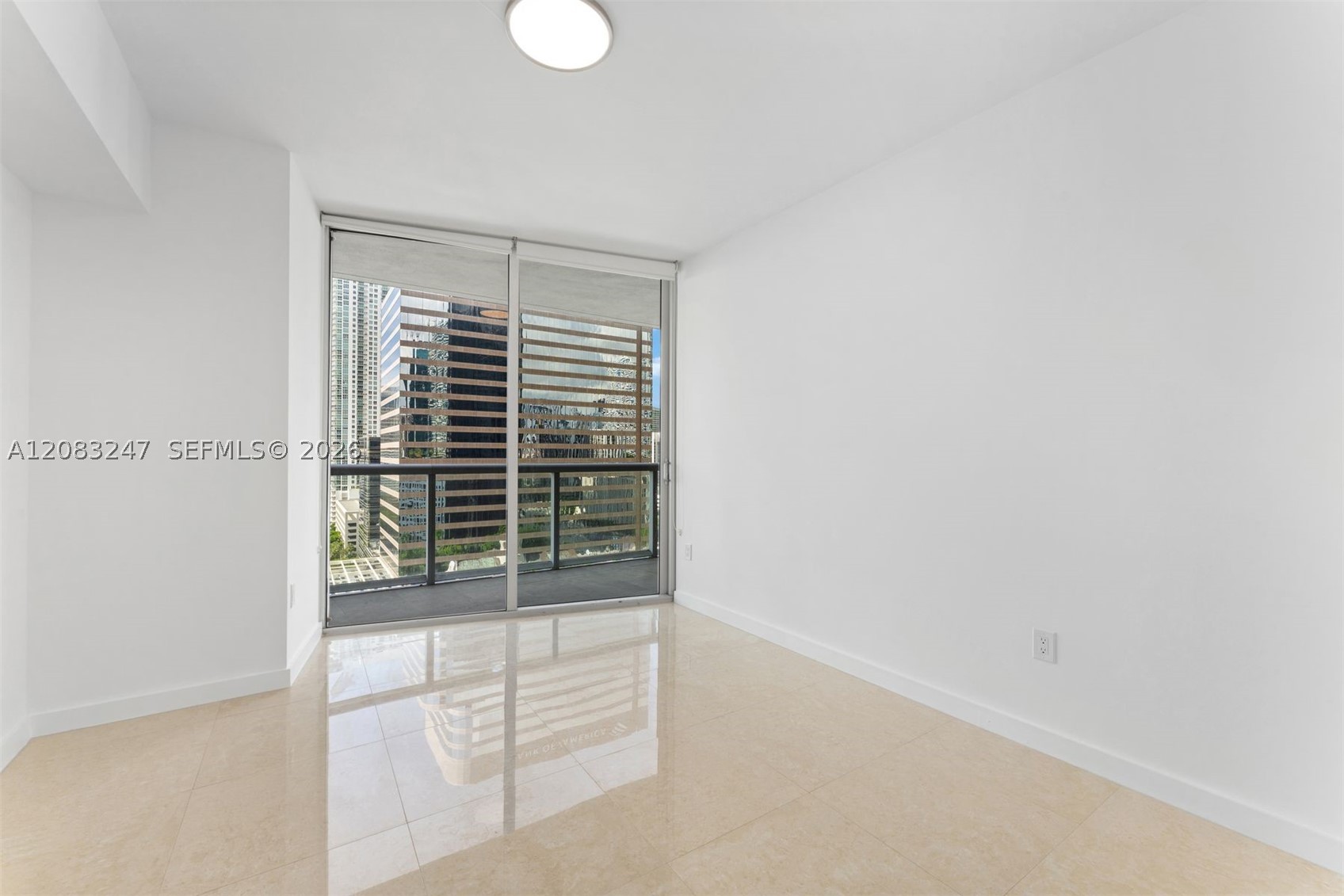 495 Brickell Ave #1811, Miami FL 33131