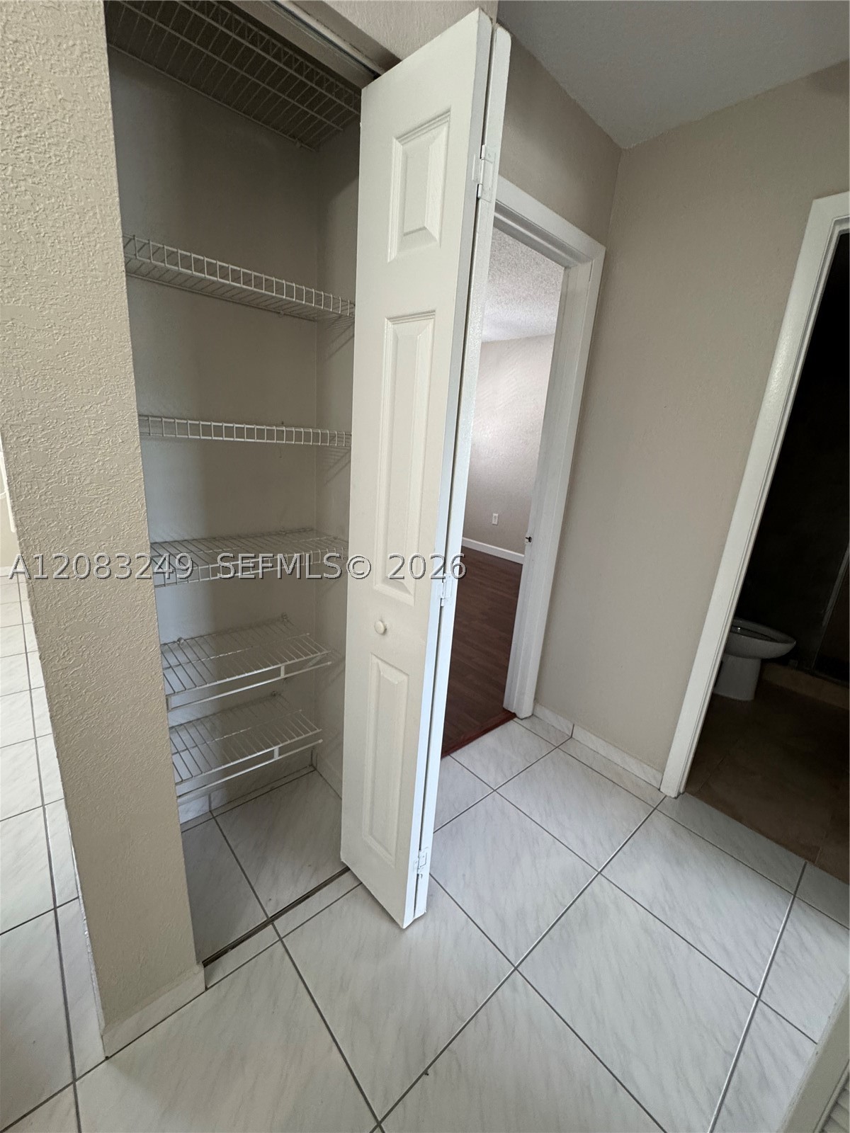 6801 W 36th Ave #204, Hialeah FL 33018