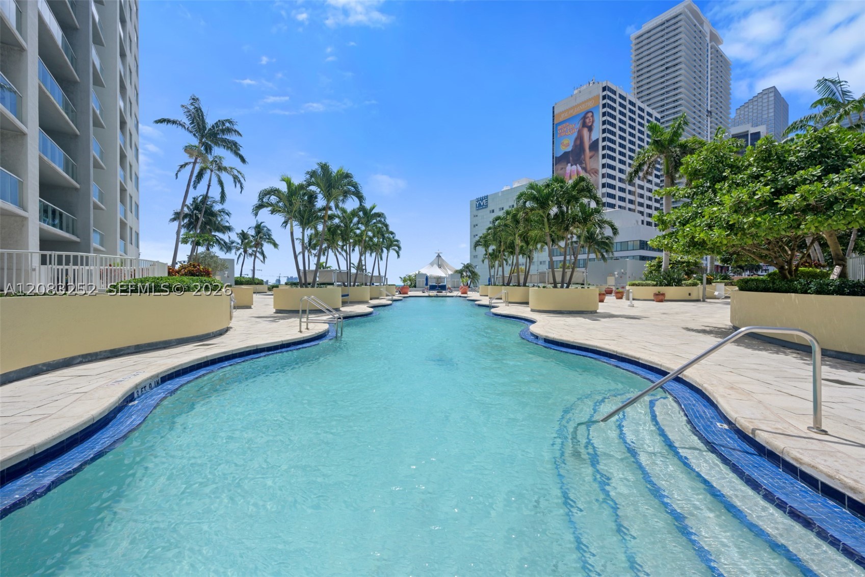 244 Biscayne Blvd #451, Miami FL 33132