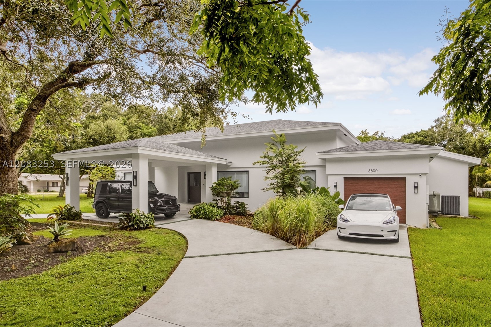 8800 SW 118th St, Miami FL 33176