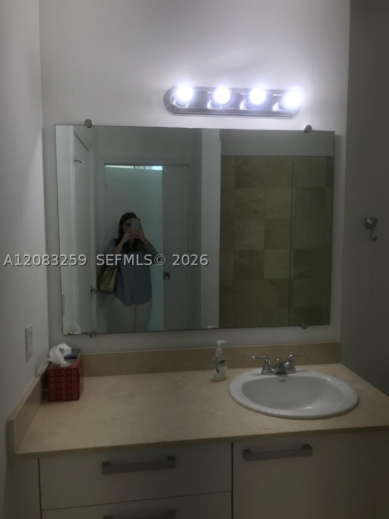 2525 SW 3rd Ave #610, Miami FL 33129