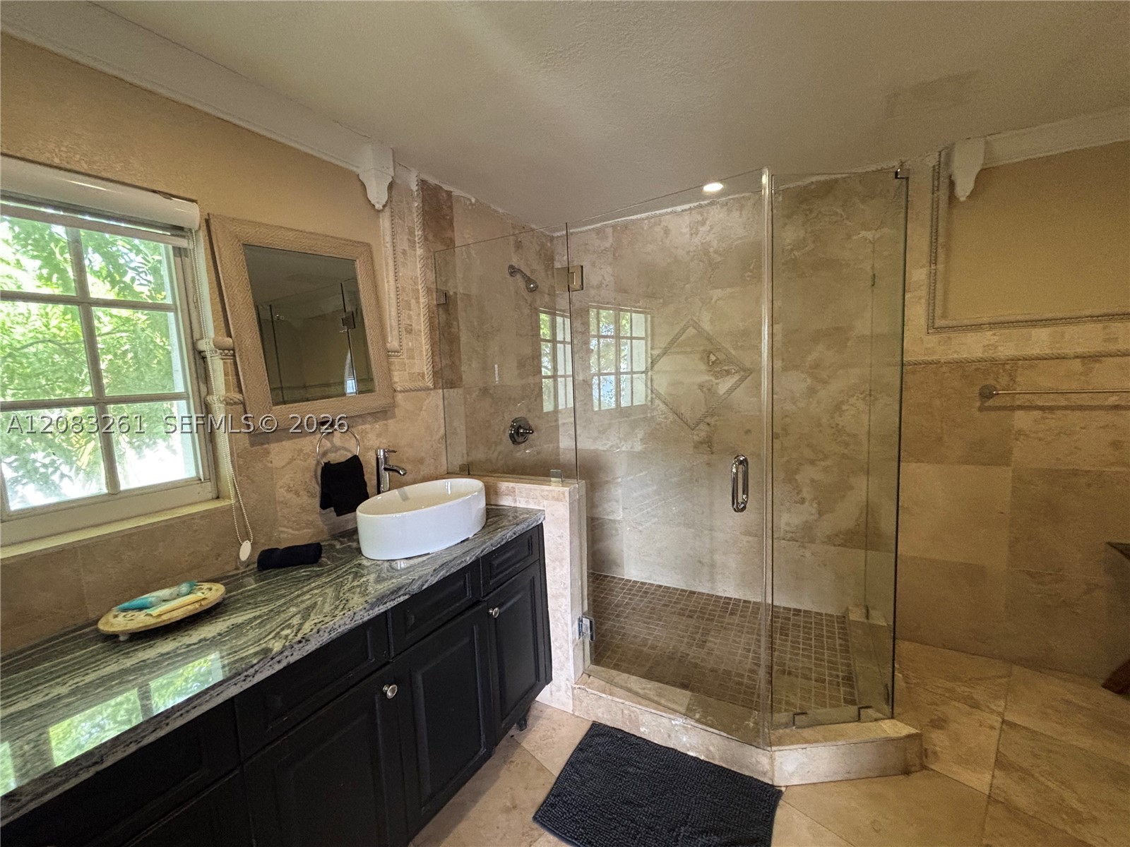 4120 NW 166th St, Miami Gardens FL 33054