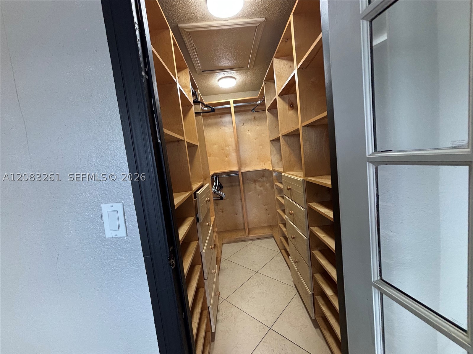 4120 NW 166th St, Miami Gardens FL 33054