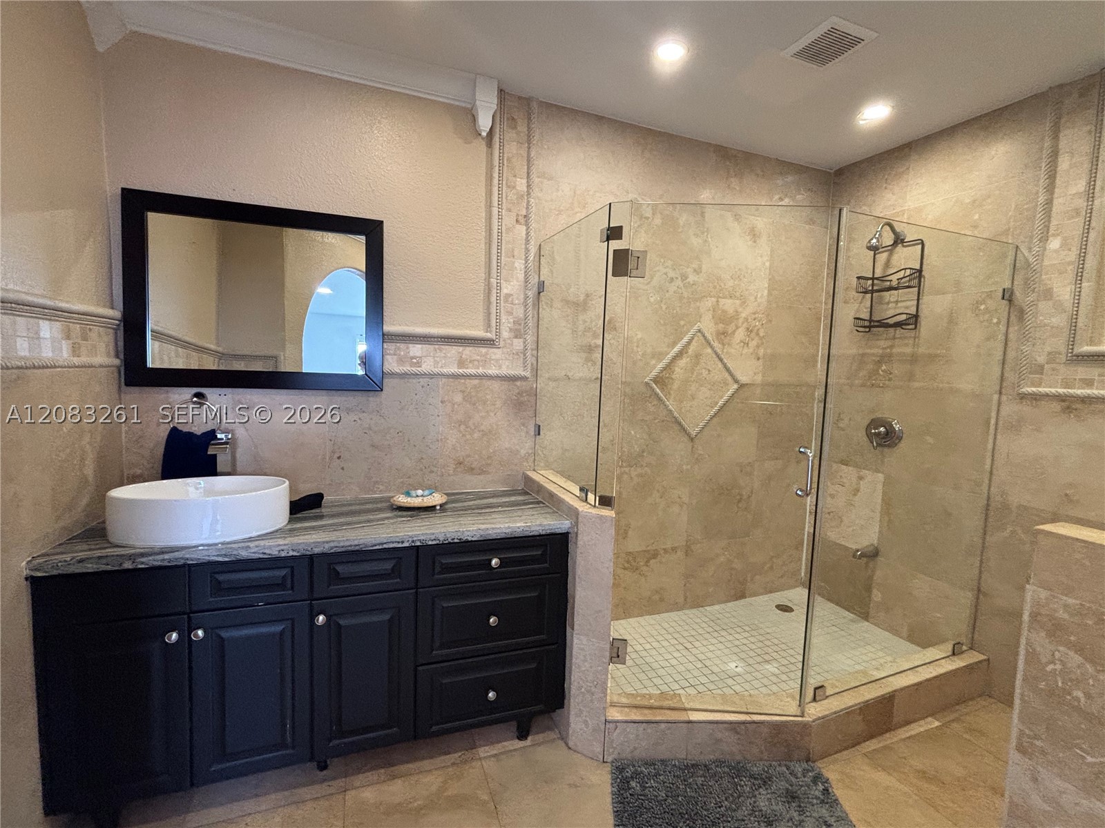 4120 NW 166th St, Miami Gardens FL 33054
