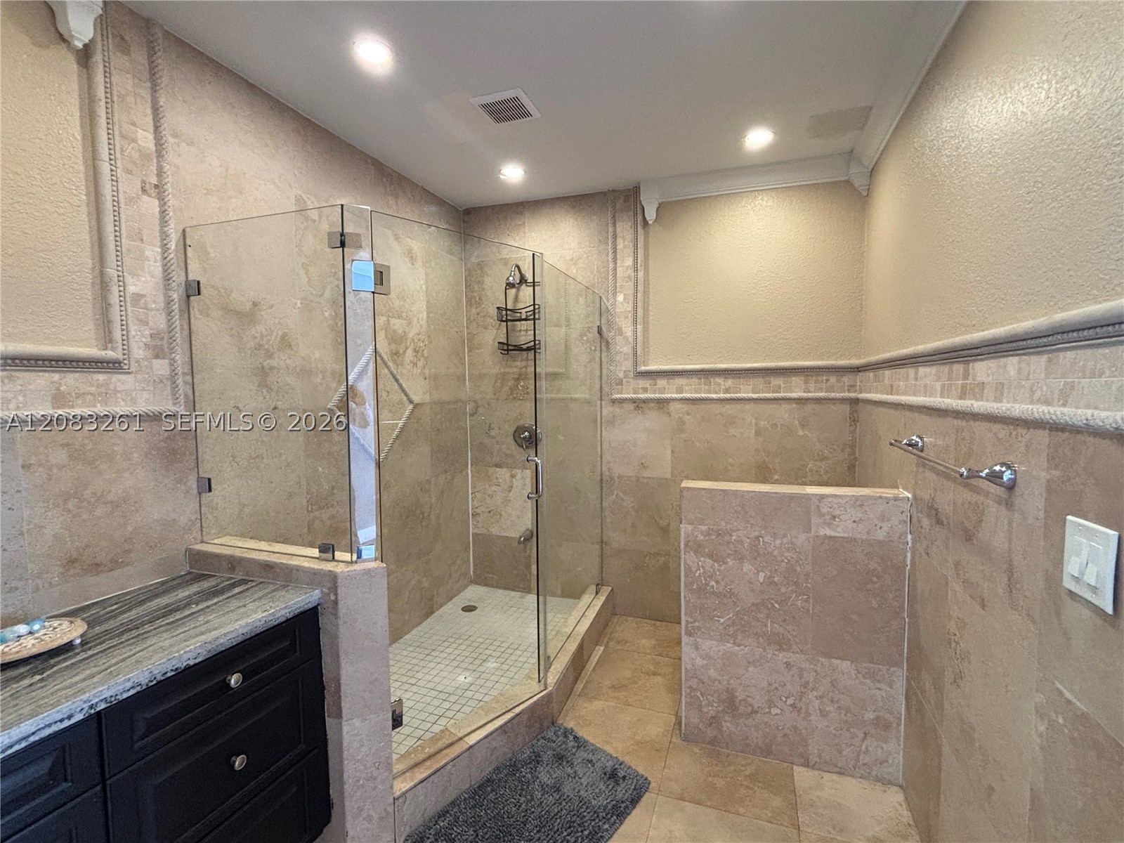 4120 NW 166th St, Miami Gardens FL 33054