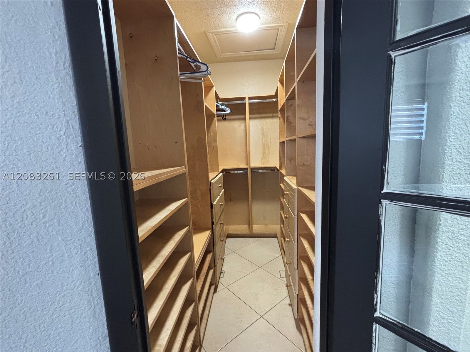 4120 NW 166th St, Miami Gardens FL 33054