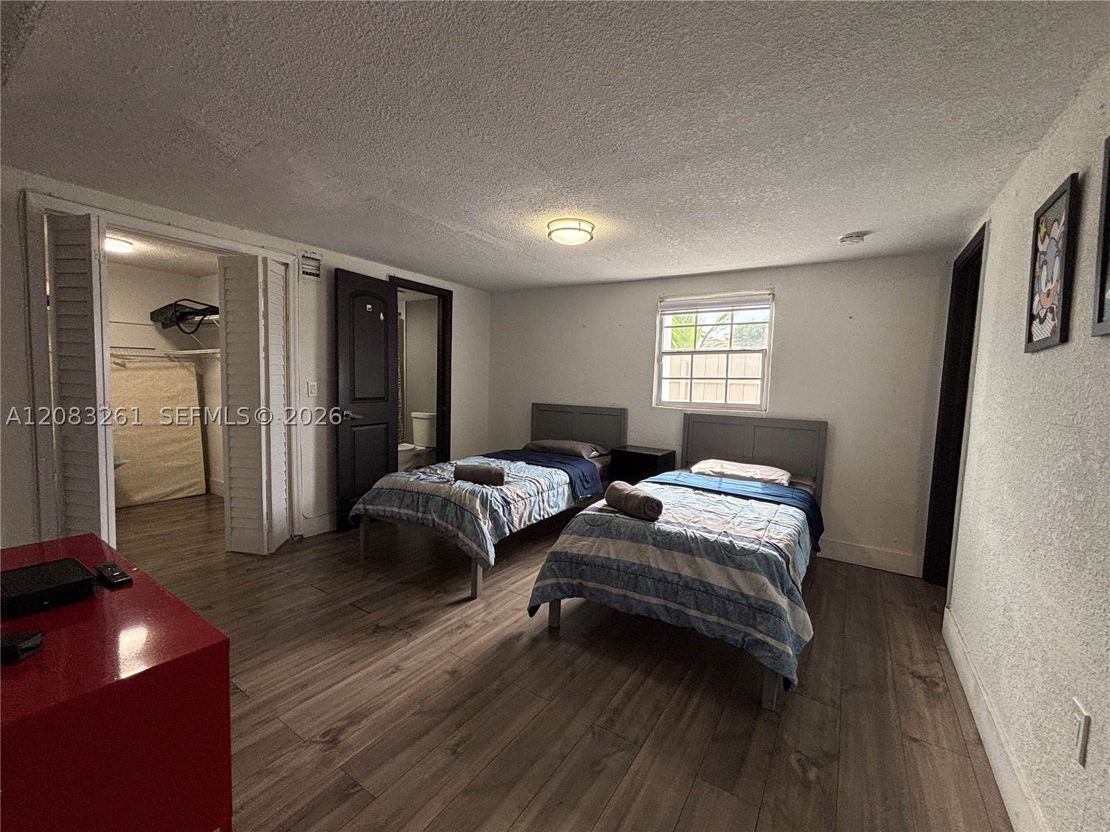 4120 NW 166th St, Miami Gardens FL 33054