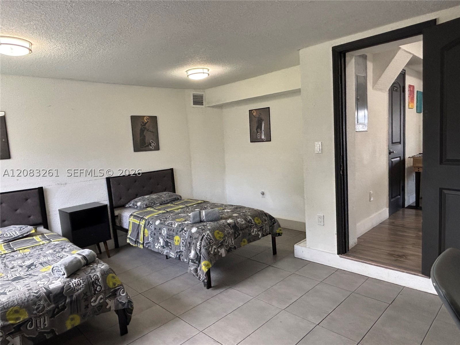 4120 NW 166th St, Miami Gardens FL 33054