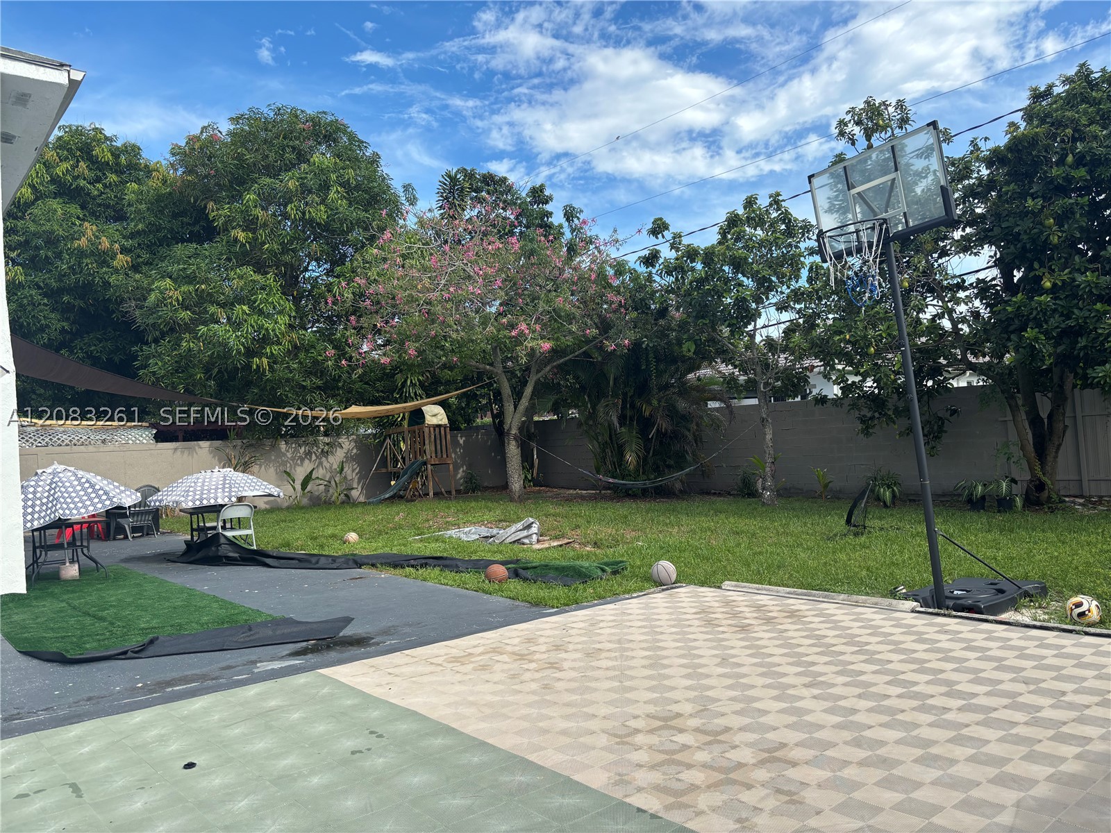 4120 NW 166th St, Miami Gardens FL 33054