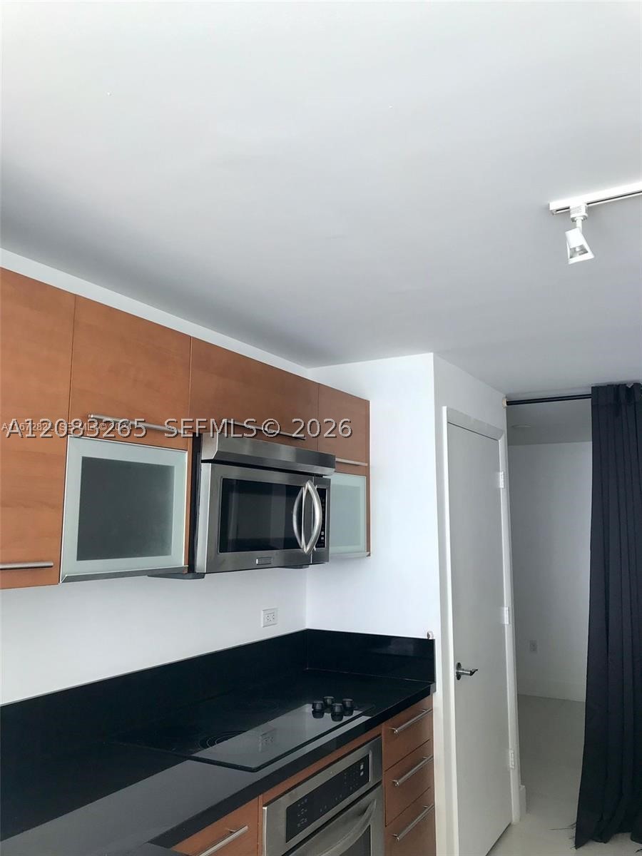 244 Biscayne Blvd #1603, Miami FL 33132