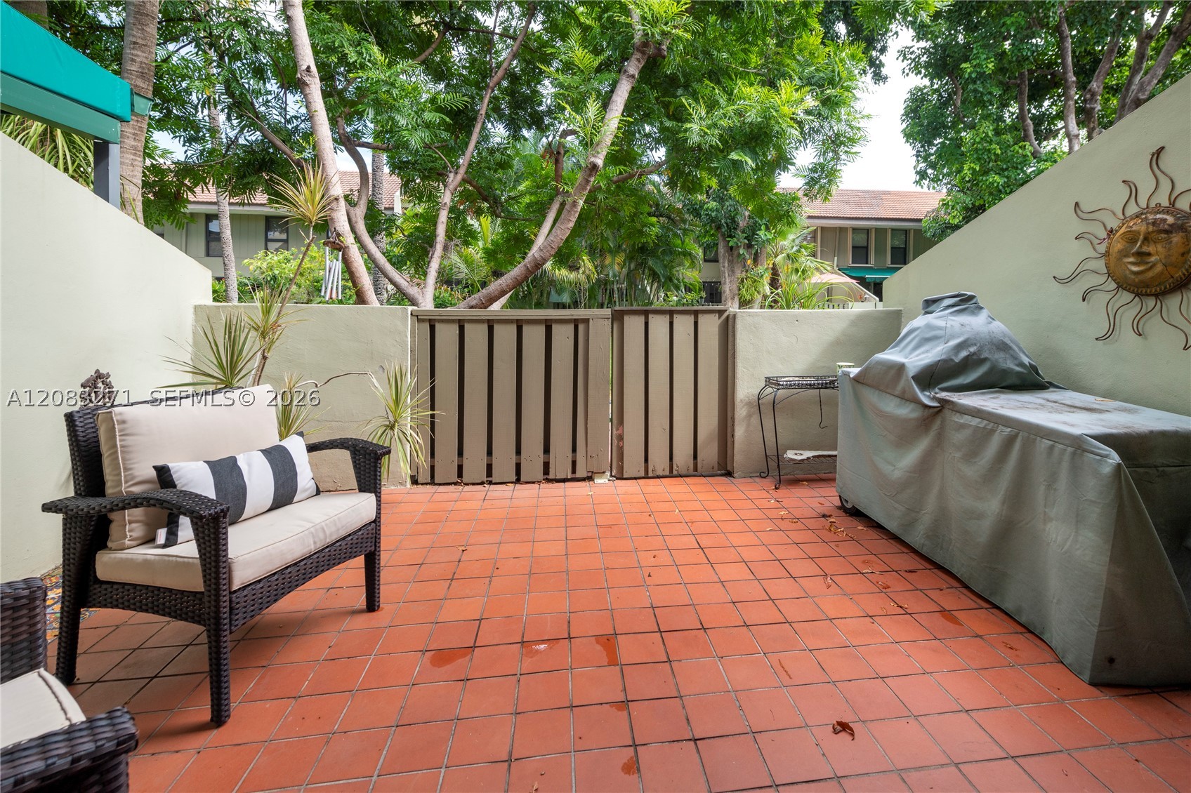 2835 NE 60th St, Fort Lauderdale FL 33308