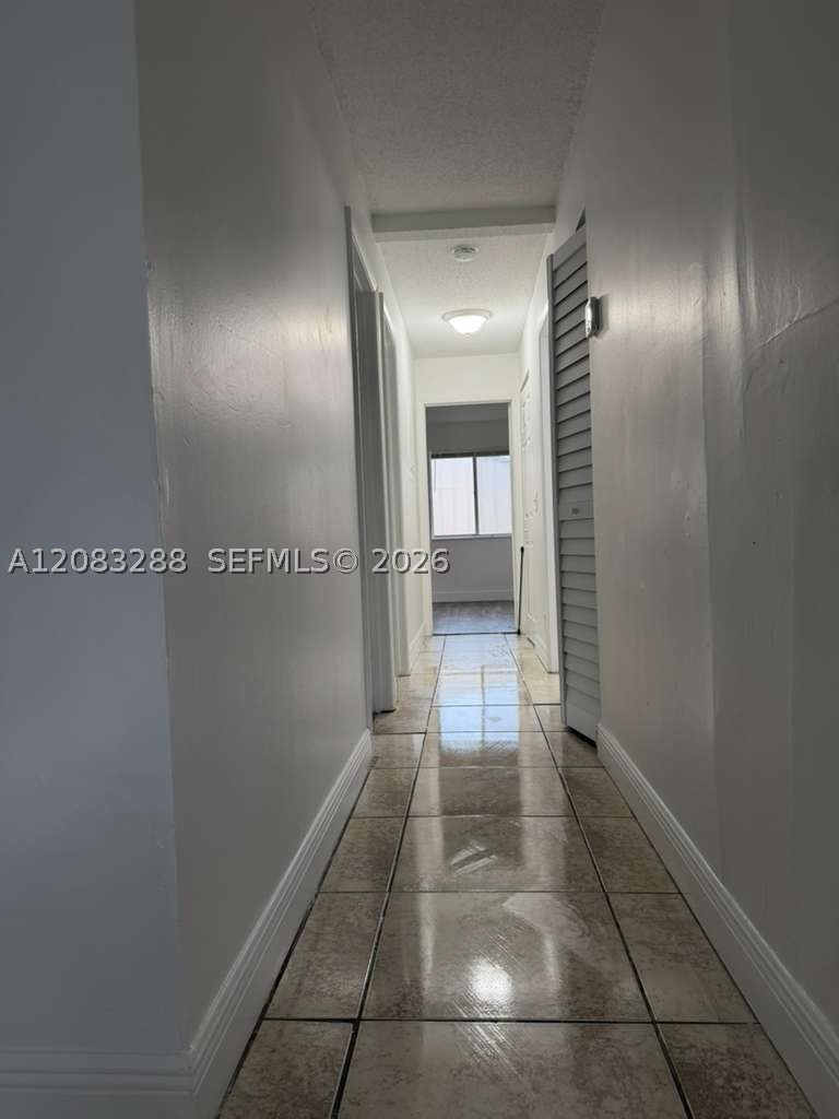 5822 NW 21st St #39-E, Lauderhill FL 33313