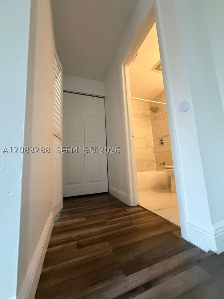 5822 NW 21st St #39-E, Lauderhill FL 33313
