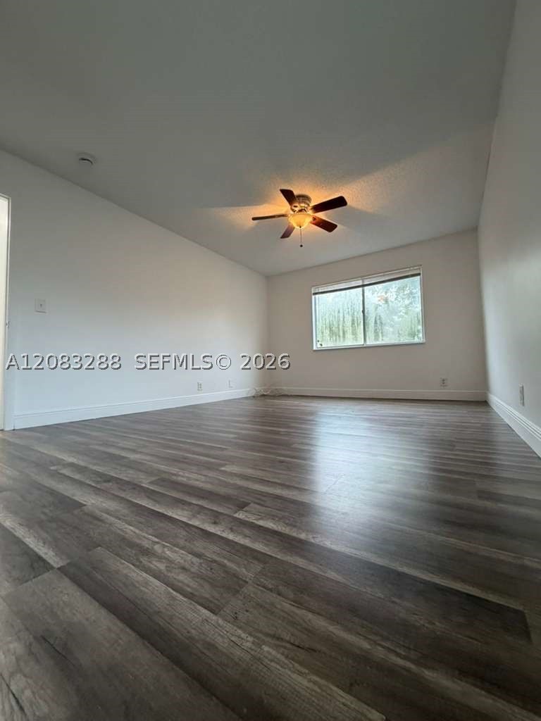 5822 NW 21st St #39-E, Lauderhill FL 33313