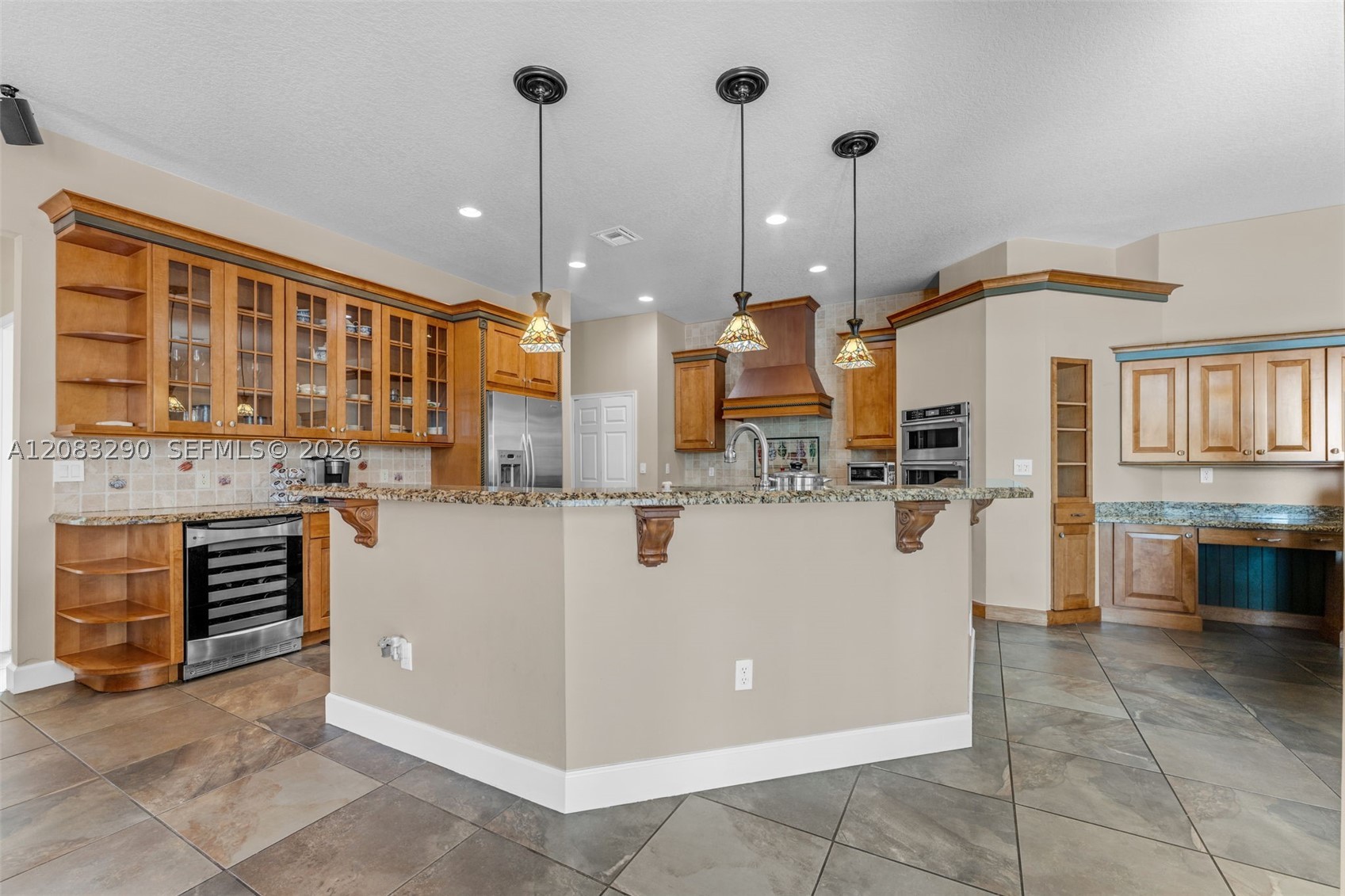2825 Fairways Dr, Homestead FL 33035