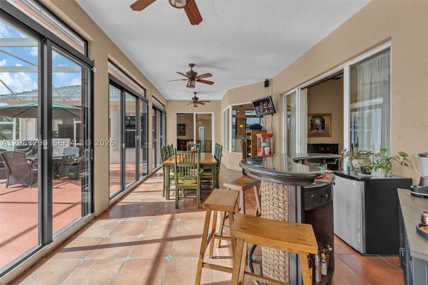 2825 Fairways Dr, Homestead FL 33035