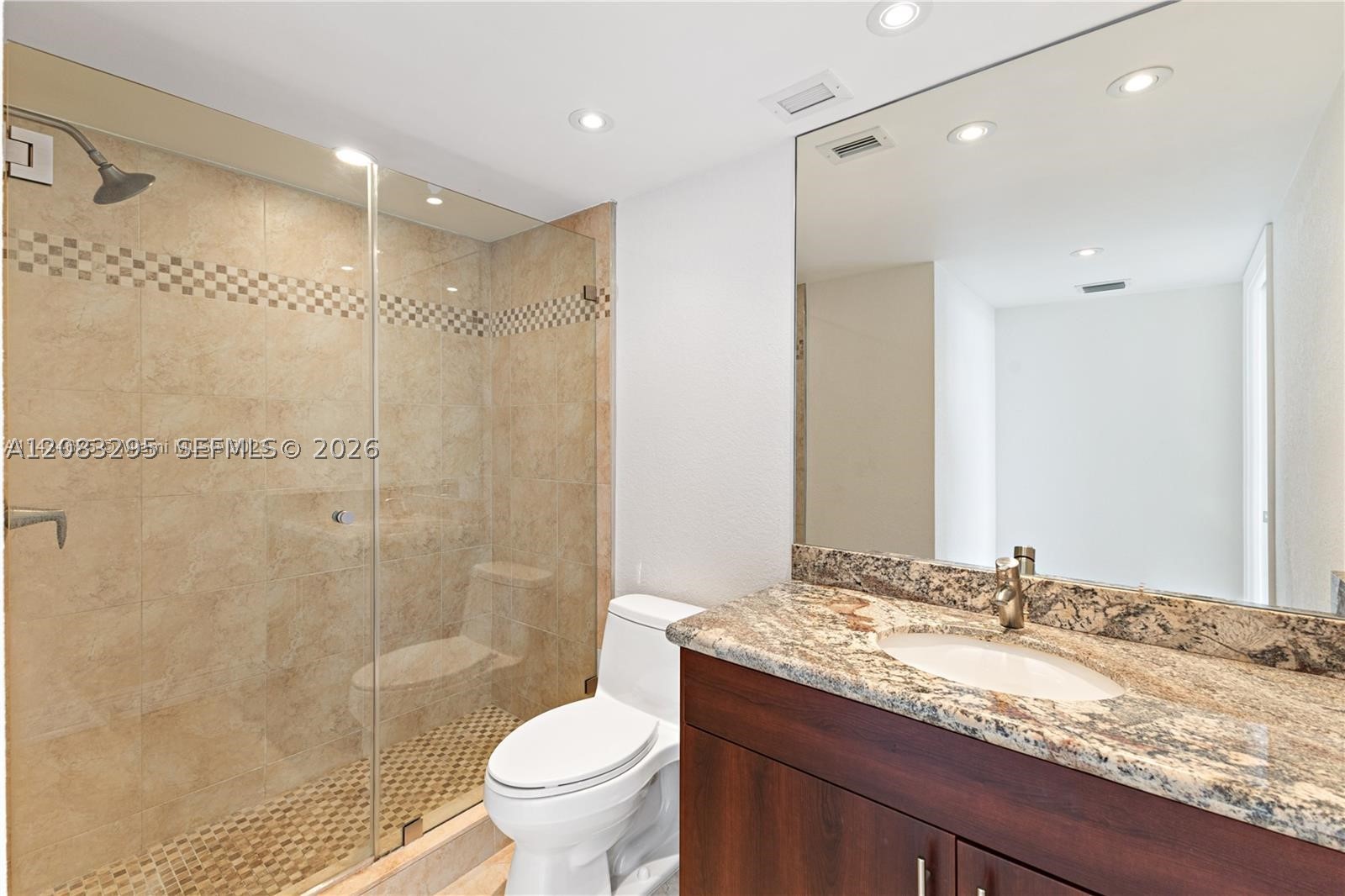 13155 Ixora Ct #905, North Miami FL 33181