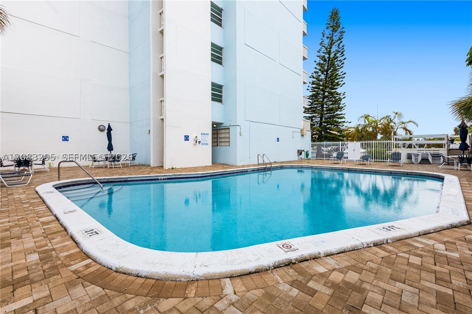 13155 Ixora Ct #905, North Miami FL 33181