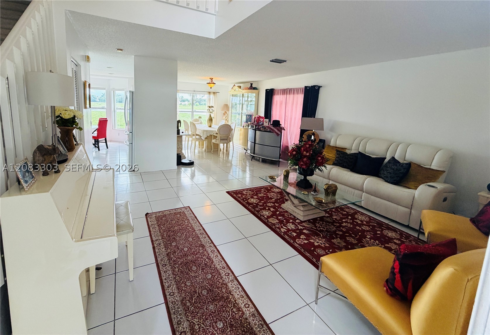 10664 Oak Lake Way, Boca Raton FL 33498