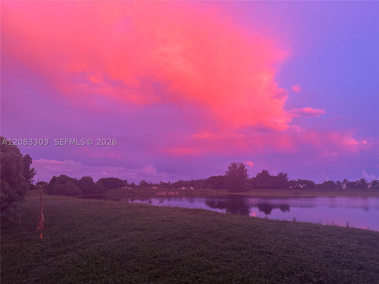 10664 Oak Lake Way, Boca Raton FL 33498