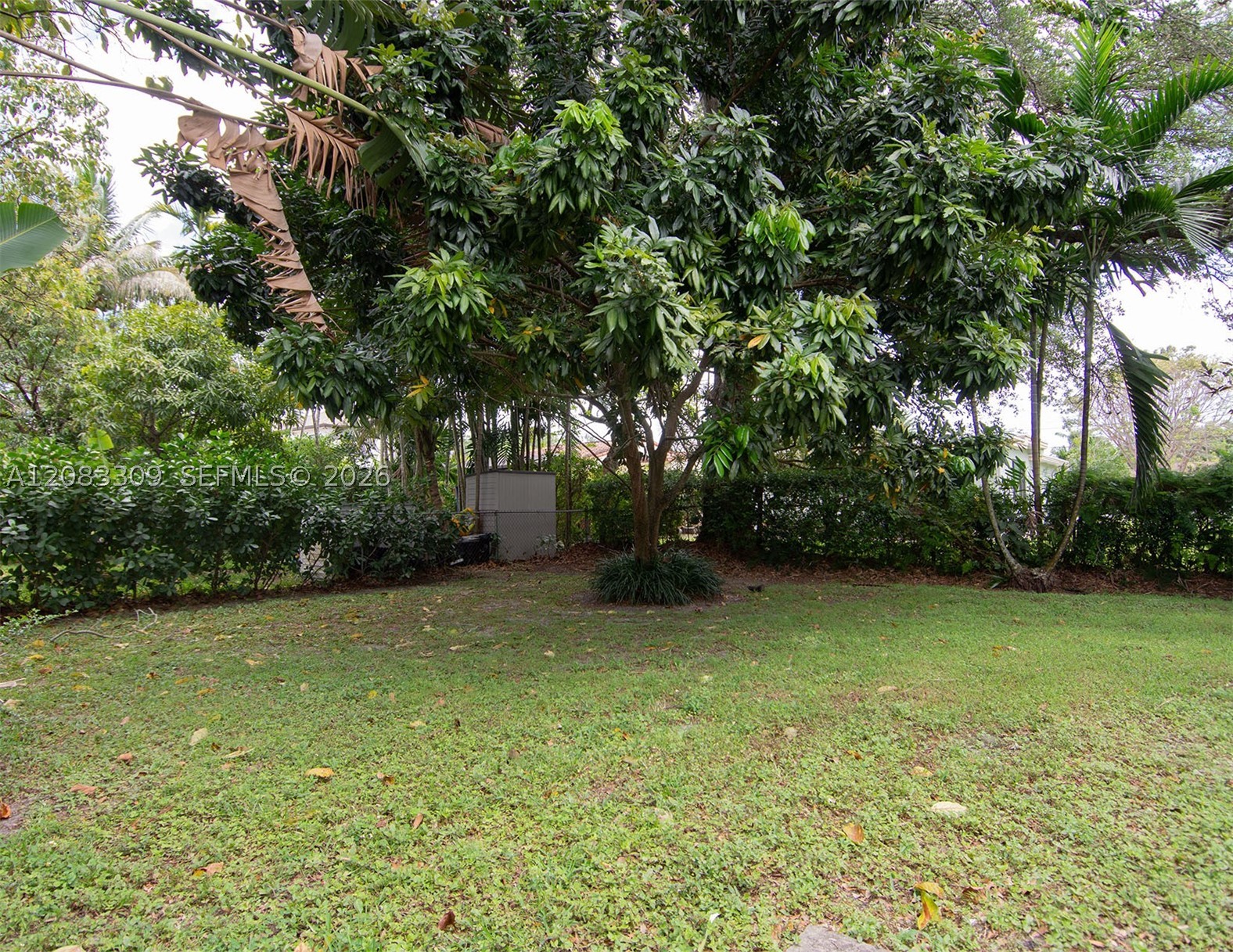 6090 SW 27th St, Miami FL 33155