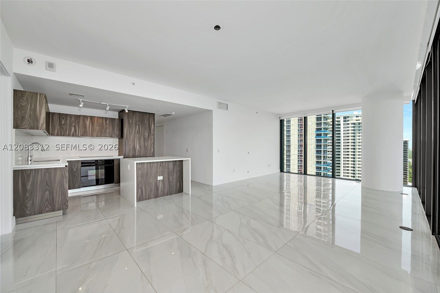 3131 NE 7th Ave #1806, Miami FL 33137