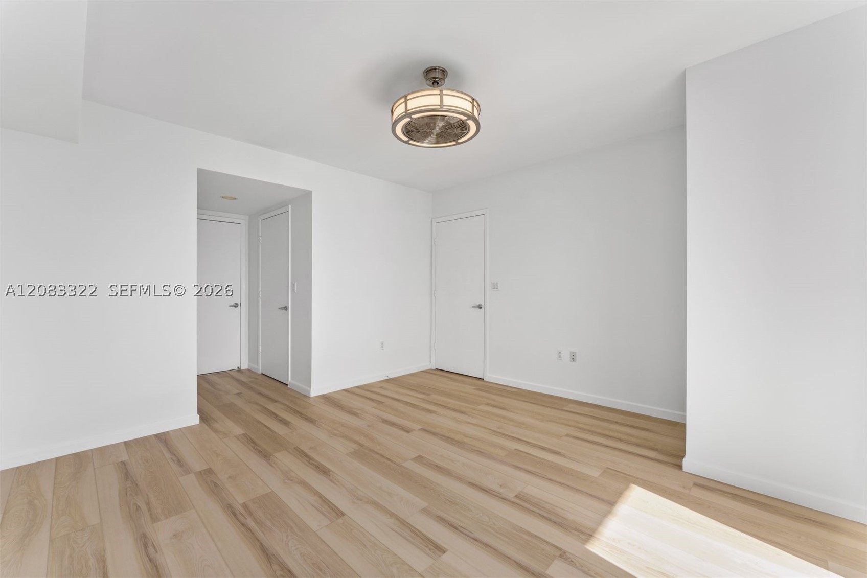 50 Biscayne Blvd #4704, Miami FL 33132