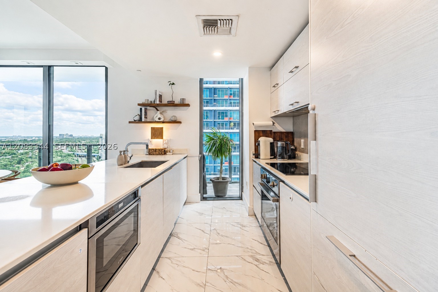 1300 S Miami Ave #2006, Miami FL 33130