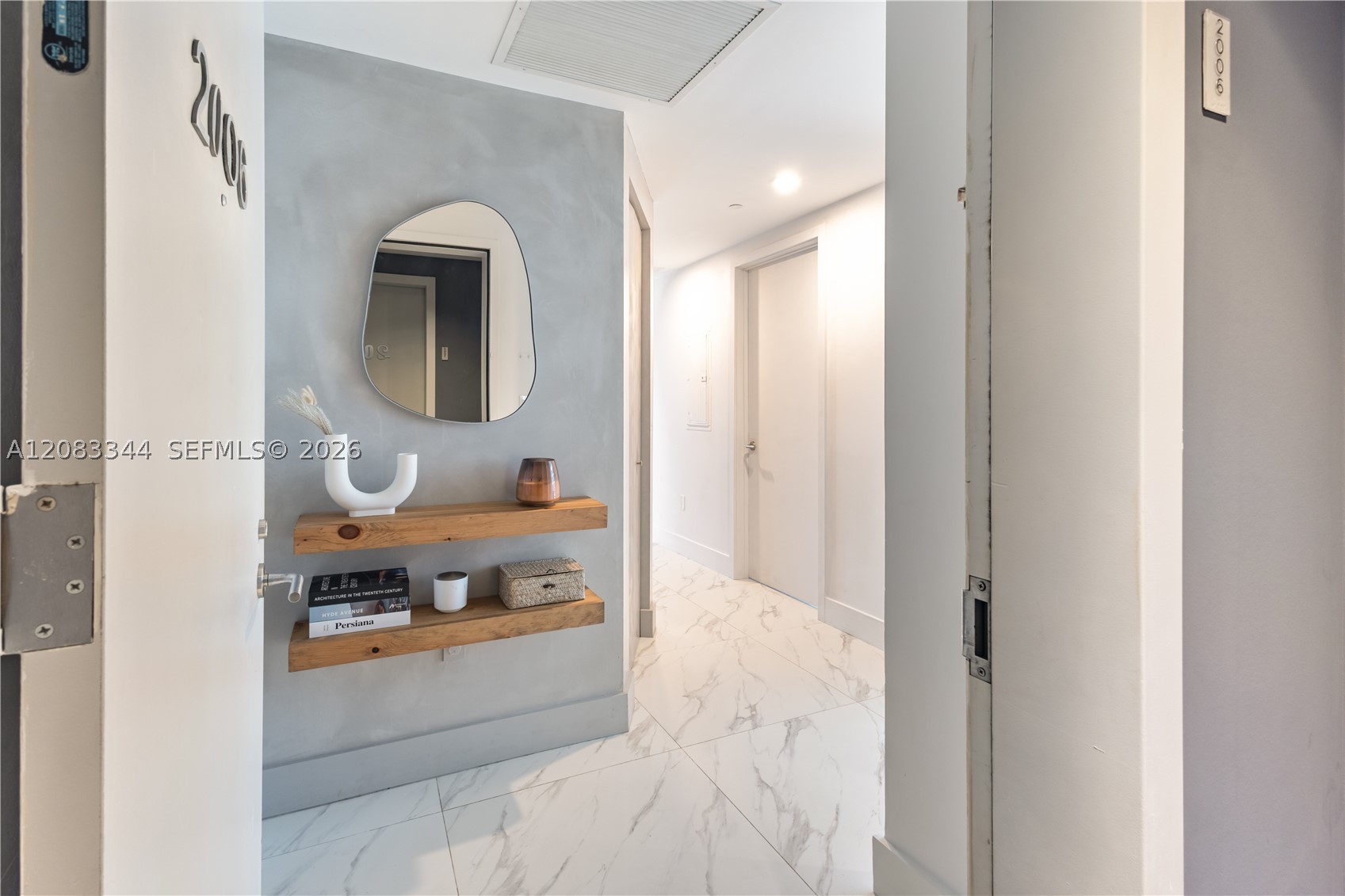 1300 S Miami Ave #2006, Miami FL 33130