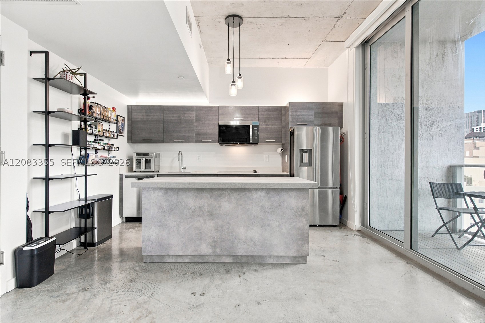 151 SE 1st St #1508, Miami FL 33131