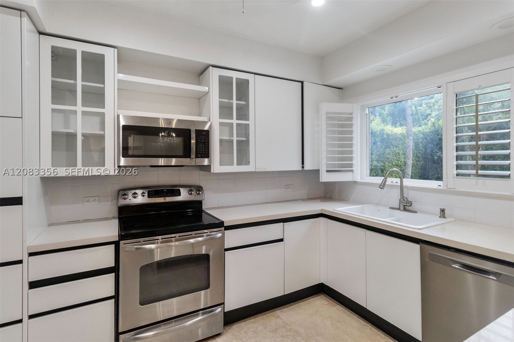 615 Santurce Ave, Coral Gables FL 33143