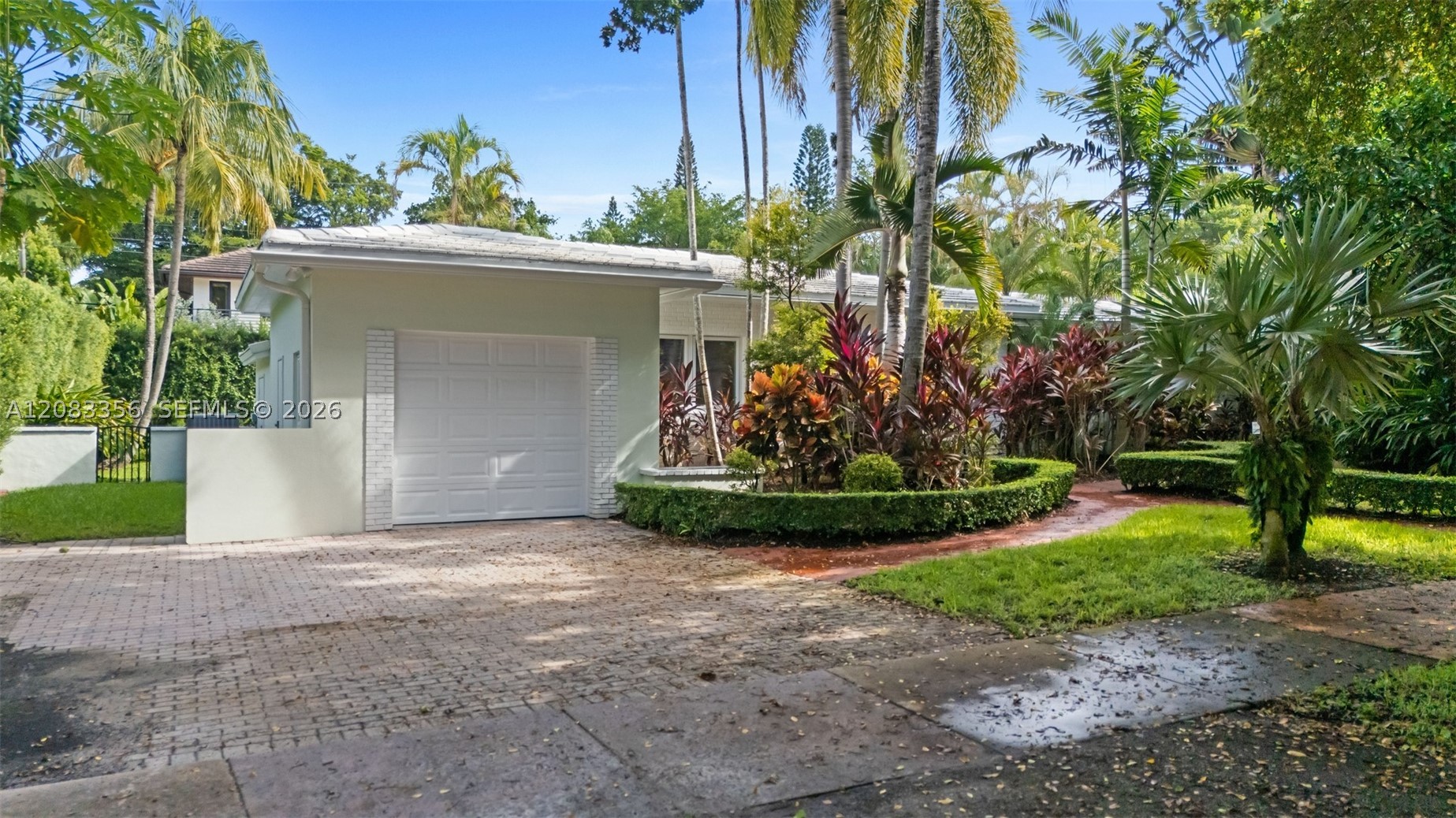 615 Santurce Ave, Coral Gables FL 33143