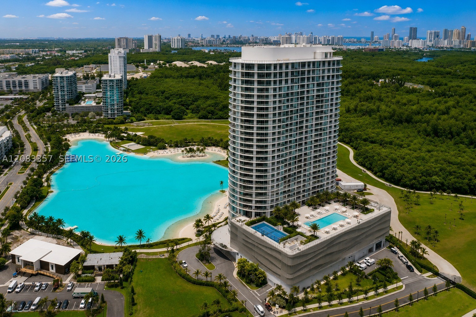 2411 Laguna Cir #2508, North Miami FL 33181