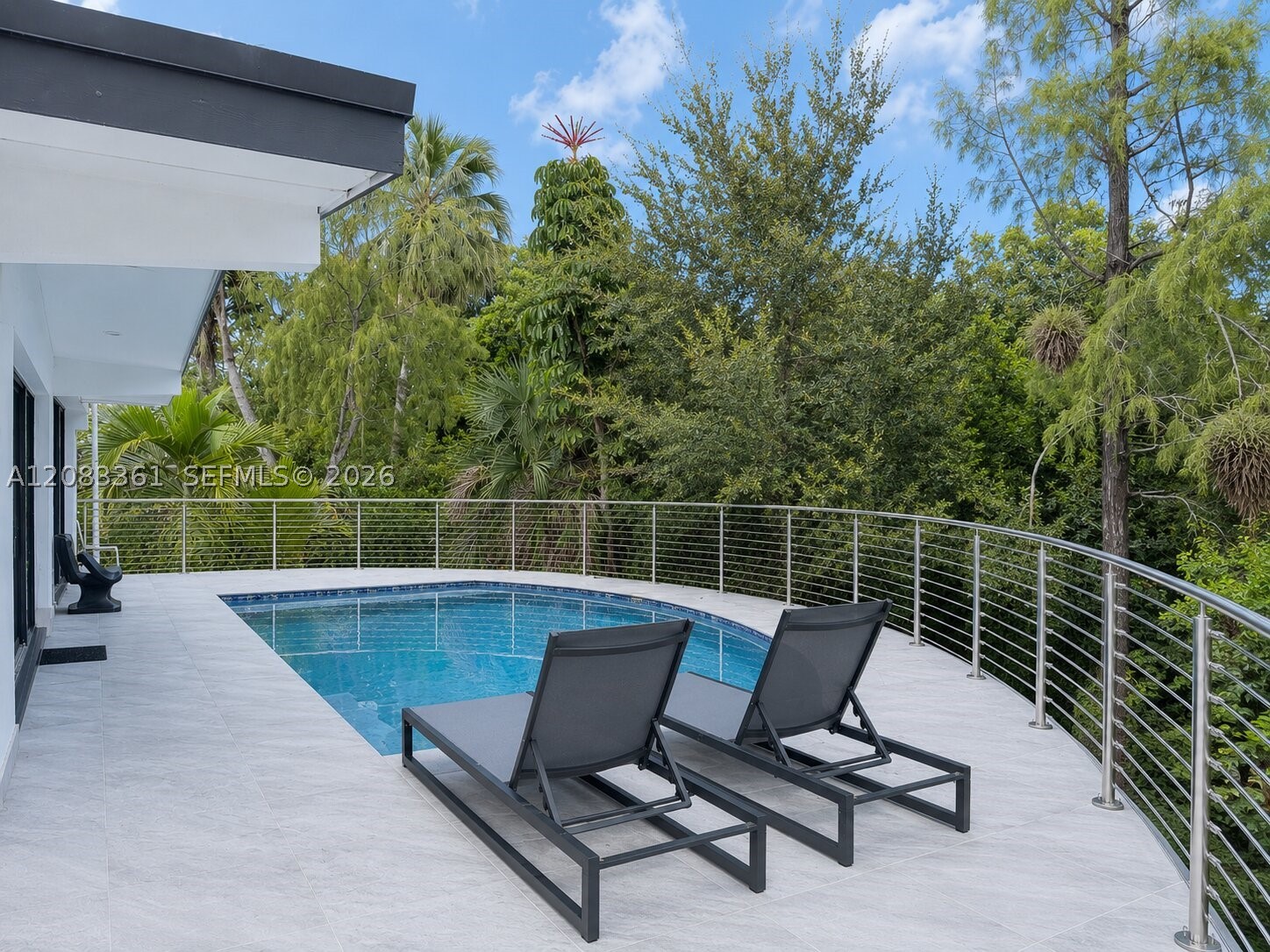 6025 SW 72nd Avenue, Miami FL 33143