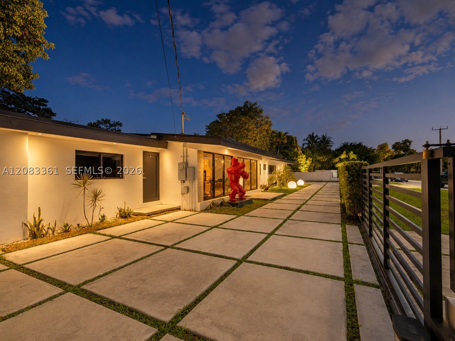 6025 SW 72nd Avenue, Miami FL 33143